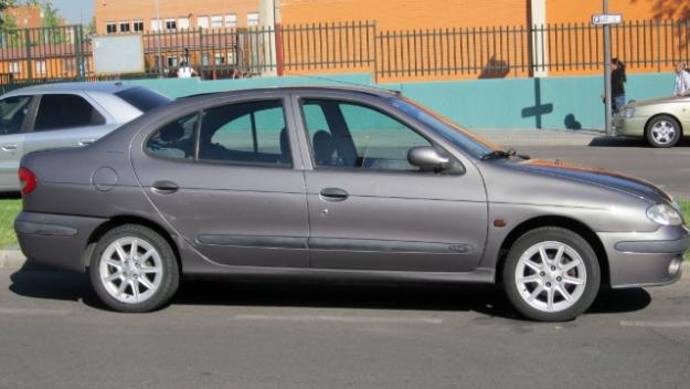 2001 renualt megane classic 1.4