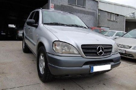 MERCEDES ML 270CDI 163CV. AUT. 5P. - Barcelona