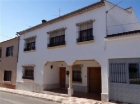 Chalet con 5 dormitorios se vende en Humilladero - mejor precio | unprecio.es