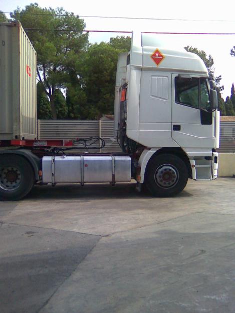 vendo iveco cursor 430 con trabajo