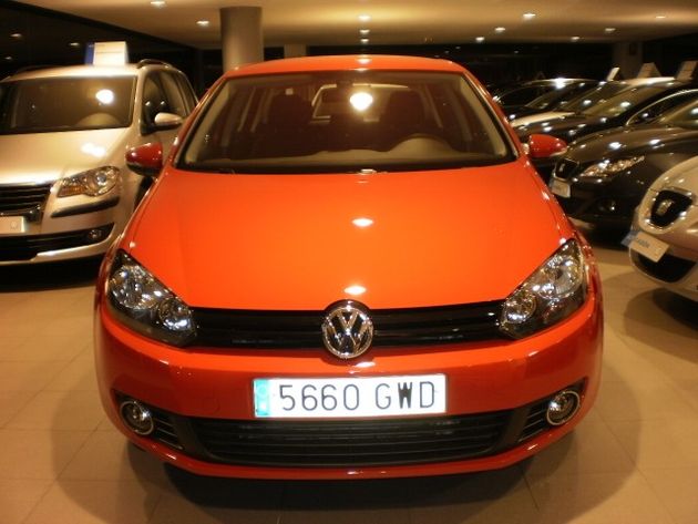 VOLKSWAGEN Golf 1.6TDI CR Bluemotion 105
