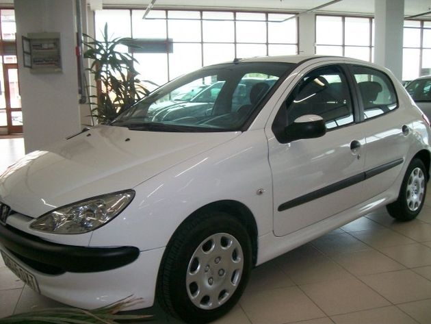 PEUGEOT 206 1.4HDI X-Line