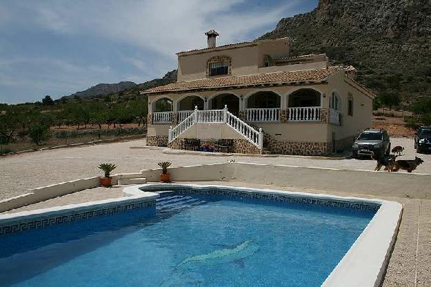 Chalet en venta en Romana (la), Alicante (Costa Blanca)