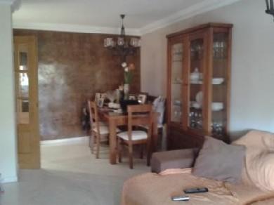 Apartamento con 3 dormitorios se vende en Estepona, Costa del Sol