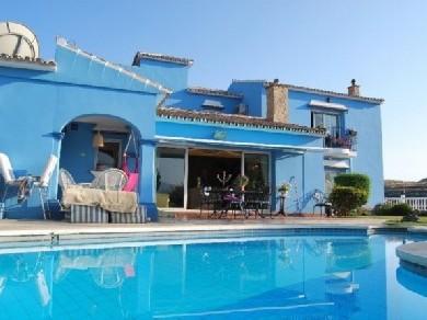 Chalet con 5 dormitorios se vende en Mijas Costa, Costa del Sol