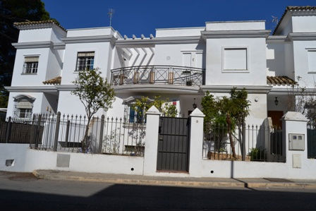 Chiclana de la frontera (cádiz) Vendo casa adosado preciosa buena zona P