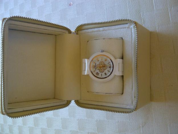 RELOJ LOUIS VUITTON CERAMICO PARA CHICA