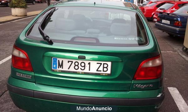 renaul megane 1.9TDI  año 2000