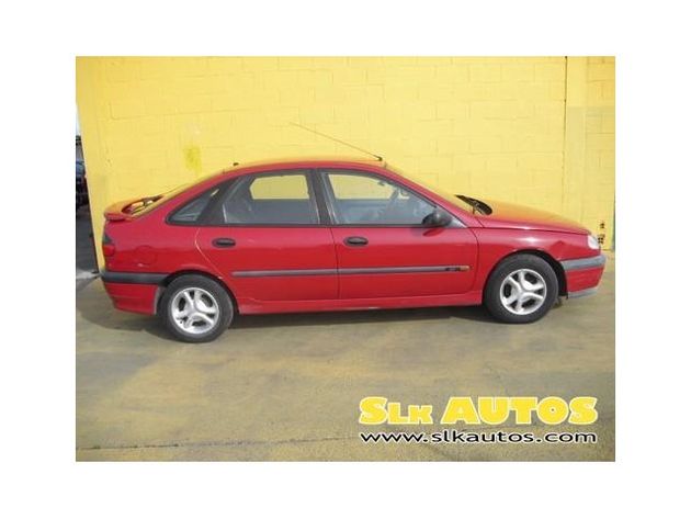 RENAULT LAGUNA LAGUNA 2.0 RXE