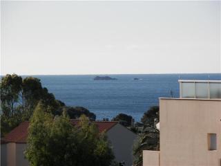 Apartamento en residencia : 2/4 personas - piscina - vistas a mar - presqu'ile de giens  var  provenza-alpes-costa azul