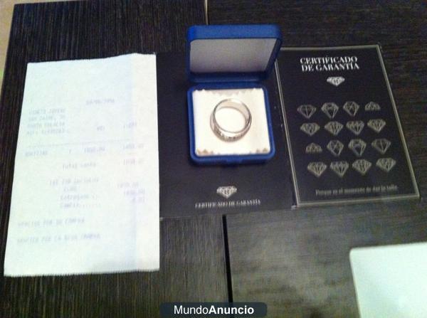 Vendo ANILLO DE ORO BLANCO Y 46 DIAMANTES