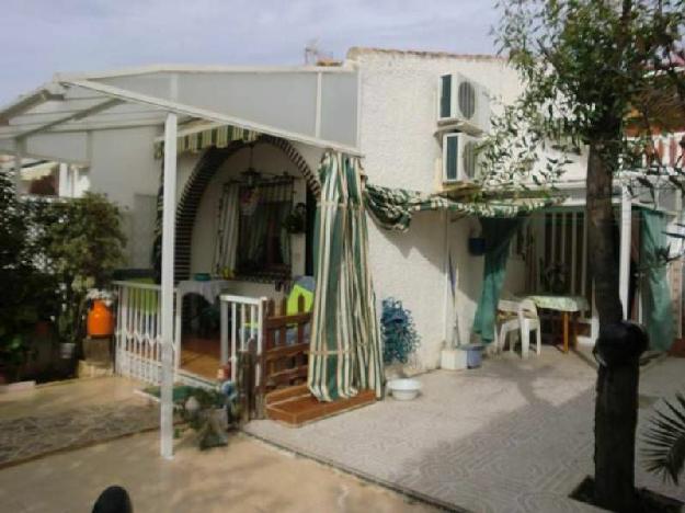 Bungalow en venta en Torrevieja, Alicante (Costa Blanca)