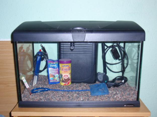 vendo acuario de 40 litros marca capri