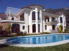 Chalet con 4 dormitorios se vende en Marbella, Costa del Sol - mejor precio | unprecio.es