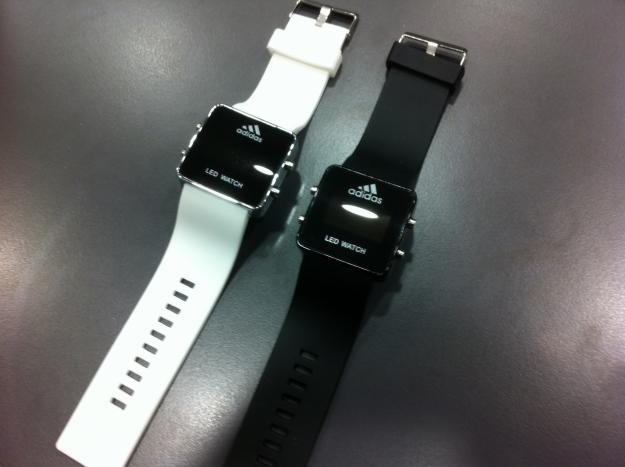 RELOJ ADIDAS LED, ENVÍO EXPRESS