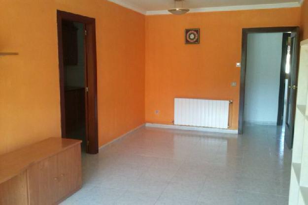 Piso en Roquetes, Les