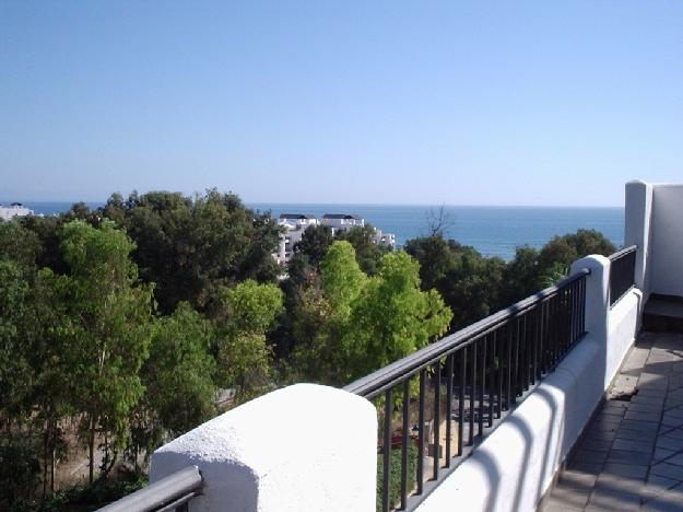 Apartamento a la venta en Casares Playa Costa del Sol