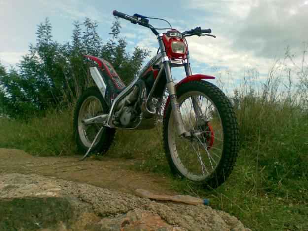 VENDO MOTO TRIAL GAS GAS TXT 280 DEL AÑO 2005 EN PERFECTO ESTADO