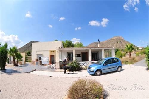 House for Sale in Alicante, Comunidad Valenciana, Ref# 2999532