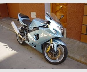 SUZUKI GSXR 600