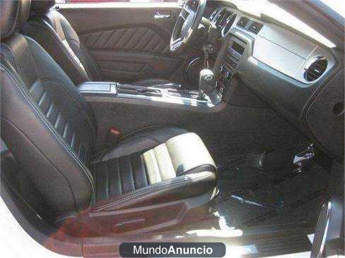 Ford Mustang PREMIUM. TODO INCLUIDO!!!