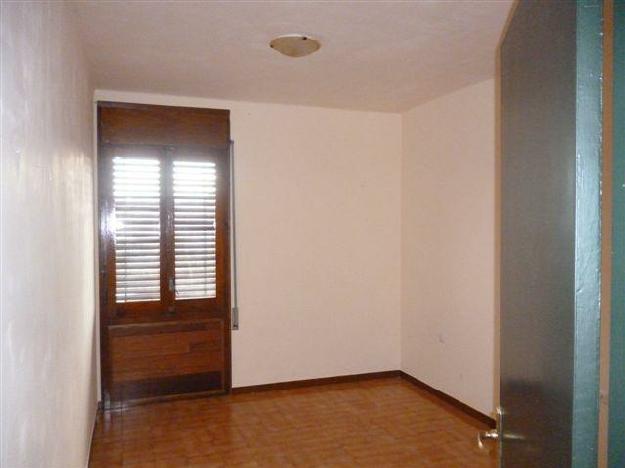 Piso en Tona