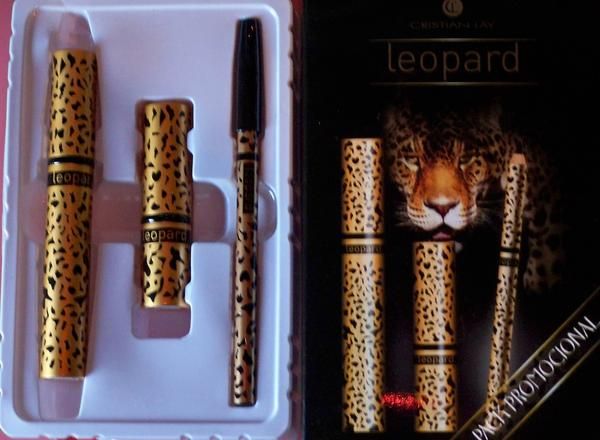 Set Mascara pestañas,Lapiz de ojos y barra de labios Leopard