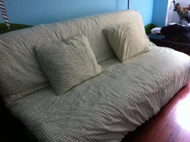 Vendo Sofá Cama 3 plazas + Edredón Nórdico