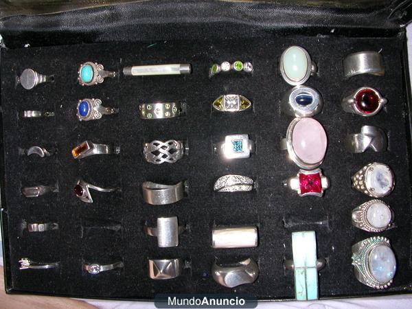 COLGANTES Y ANILLOS DE PLATA