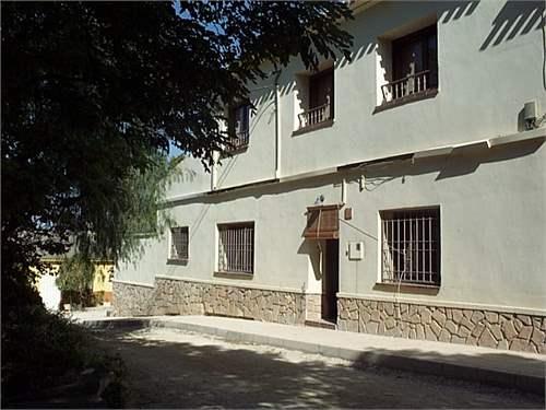 House for Sale in Alicante, Comunidad Valenciana, Ref# 2999773
