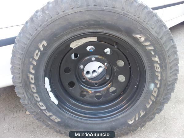 llantas con neumaticos todoterreno