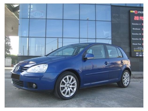 VOLKSWAGEN GOLF 2.0 TDI Sportli