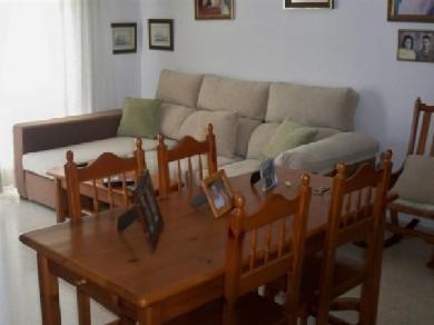 Apartamento con 3 dormitorios se vende en Marbella, Costa del Sol
