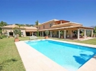 Chalet con 6 dormitorios se vende en Marbella, Costa del Sol - mejor precio | unprecio.es