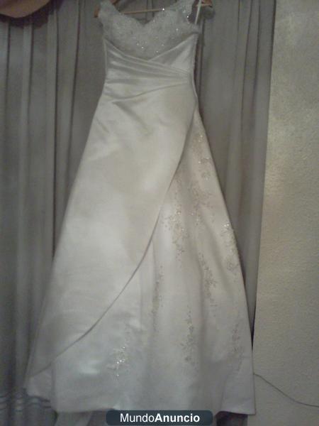 Precioso vestido de Novia ST PATRATIK