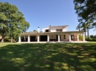 Chalet con 7 dormitorios se vende en Estepona, Costa del Sol - mejor precio | unprecio.es
