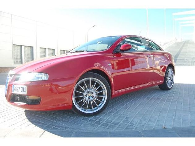 ALFA ROMEO 147  1.9JTD DISTINCTIVE 120
