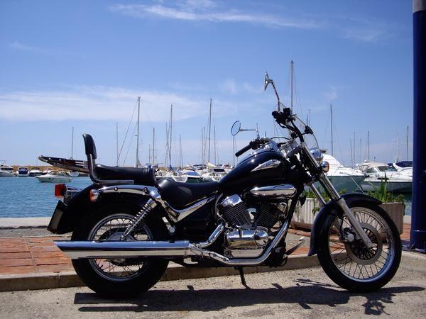 suzuki intruder 2,5 año 2007
