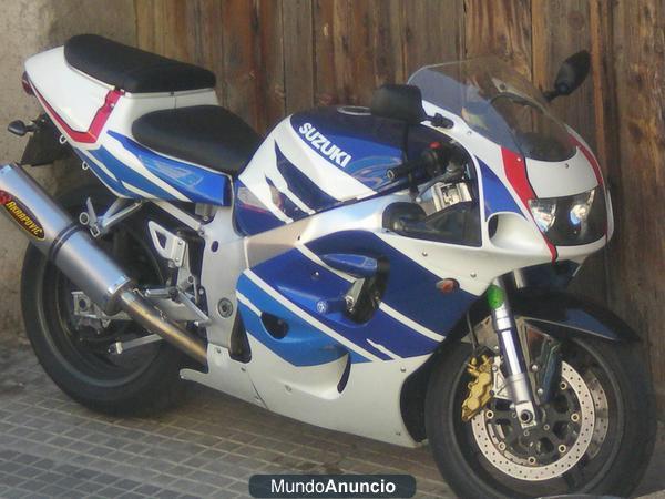 moto suzuki gsx r 600