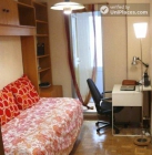 Rooms available - Charming 4-bedroom apartment in elegant Chamberí area - mejor precio | unprecio.es