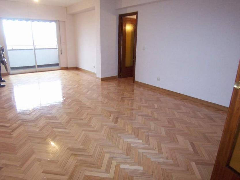 Piso en alquiler en Alcalá de Henares, en pleno Casco Histórico.