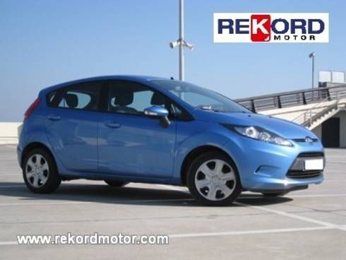 Ford Fiesta 1.4 TDCI TREND 68CV 5PTAS ORDENADOR-RADIO CD-A/C