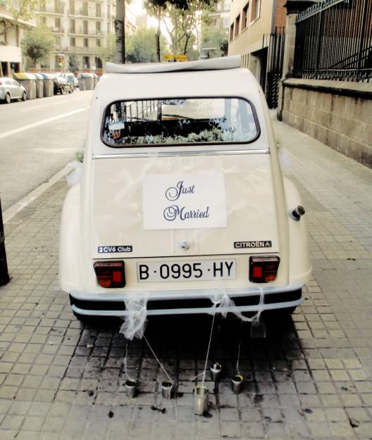 ALQUILER CITROEN 2CV PARA BODAS, EVENTOS, PUBLICIDAD Y CINE