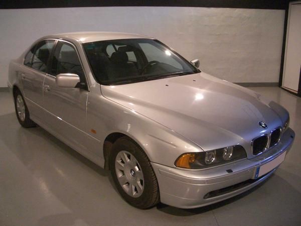 BMW 525i Automatico 192 cv -- www.sevencars.es -- 625.493.903