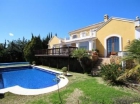 Chalet con 4 dormitorios se vende en Estepona, Costa del Sol - mejor precio | unprecio.es