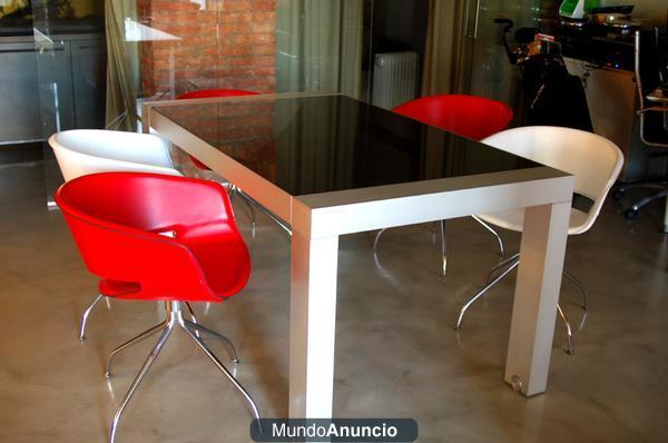 VENDO SILLAS Y SILLONES DE SUPERDISEÑO