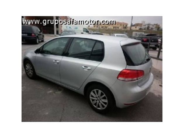 VOLKSWAGEN GOLF VI 1.6 TDI 105CV ADVANCE CR DPF BLUE MOTION