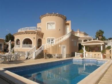 Chalet con 4 dormitorios se vende en Ciudad Quesada, Costa Blanca
