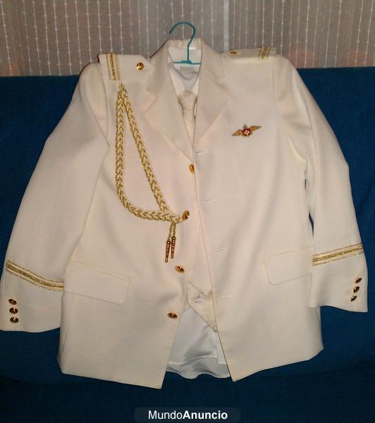 VENDO TRAJE COMUNION NIÑO BLANCO ALMIRANTE 120 Euros