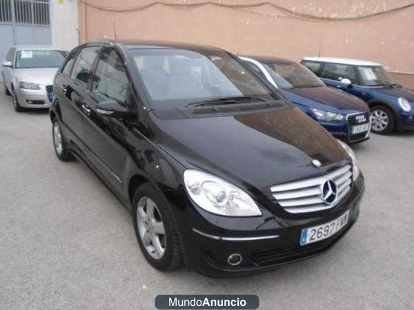 Mercedes-Benz B 200 CDI NACIONAL LIBRO *CANTEL